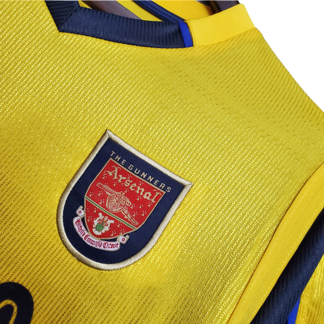 Arsenal Away kit 1999/00