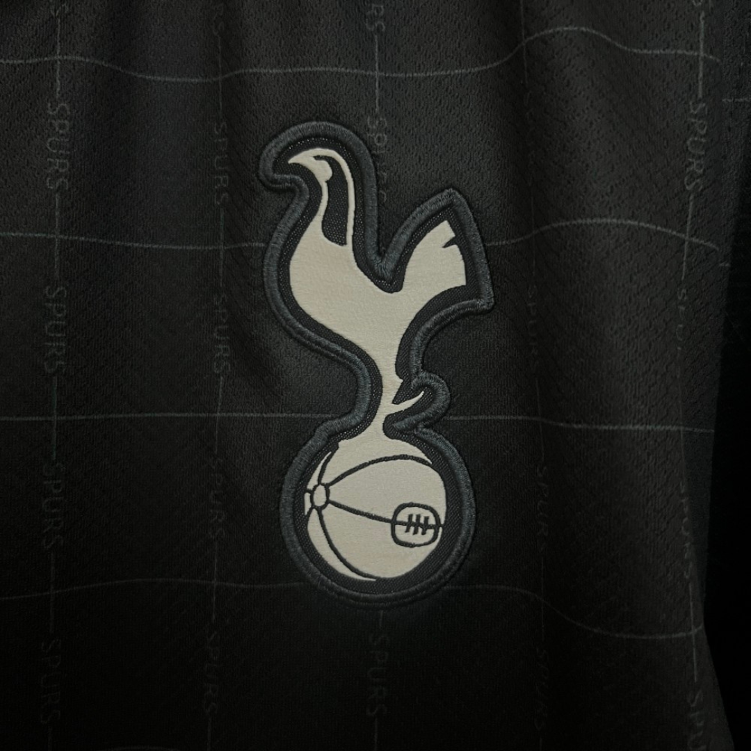 Tottenham Away kit 2025/26
