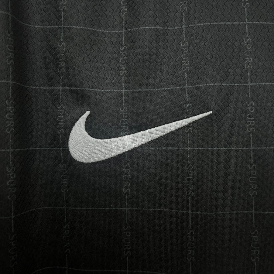 Tottenham Away kit 2025/26