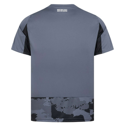 Eintrancht Frankfurt Third kit 2025/26