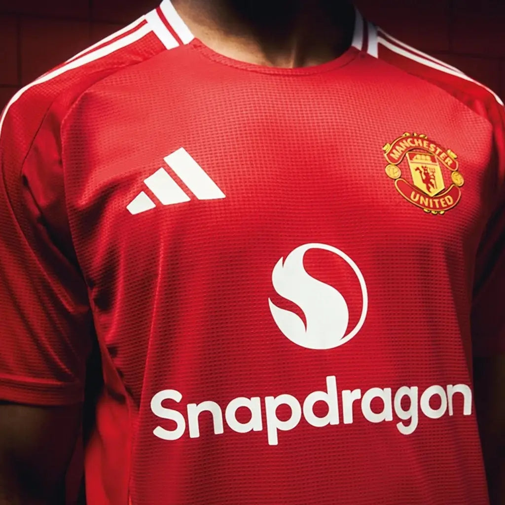 Manchester United Local 2024/25